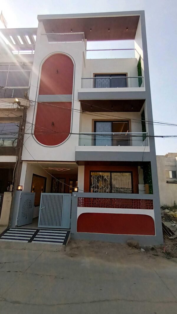 4BHK Independent House/Villa for Sale in Aliganj, Lucknow