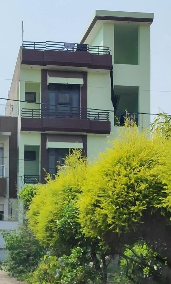 5Bedrooms 2Baths Independent House/Villa for Sale in Vikas Nagar, Lucknow, U P